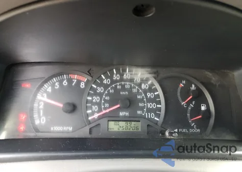 2003 Toyota Corolla Ce z USA, uszkodzony, nr VIN 1NXBR32E63Z147506